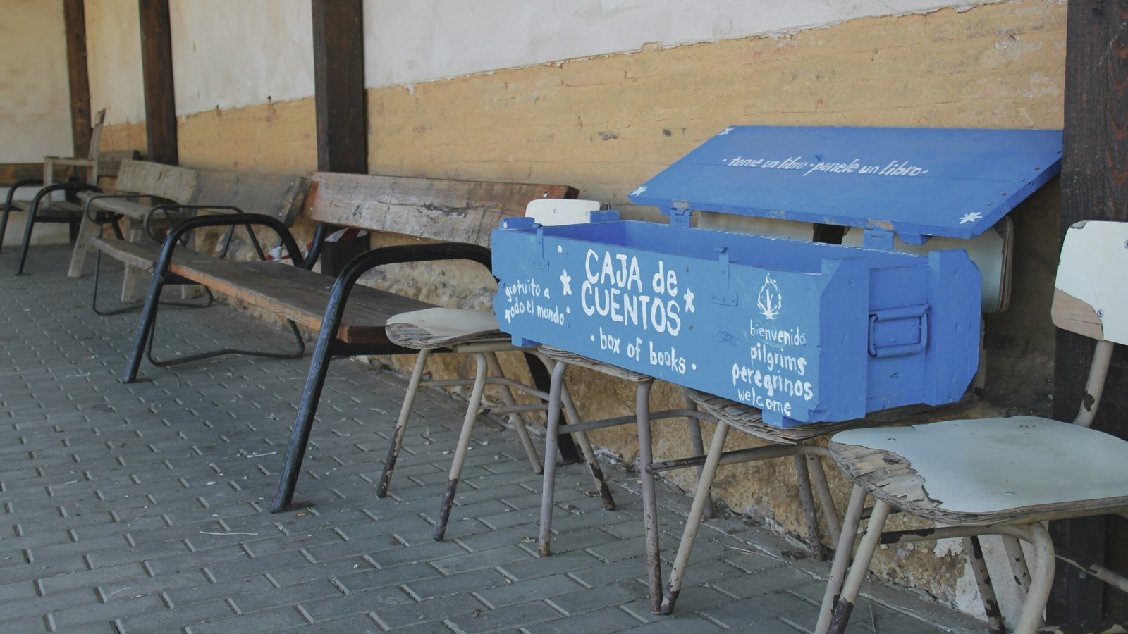 blue and white wooden table